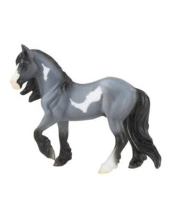 Breyer Stablemates Mustang 1:32 scale model horse with realistic pose and detailed finish