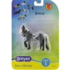 Breyer Stablemates Mustang 1:32 scale model horse with realistic pose and detailed finish