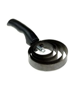 Horze round metal curry groomer black with handle for removing mud and loose hair from horse coat