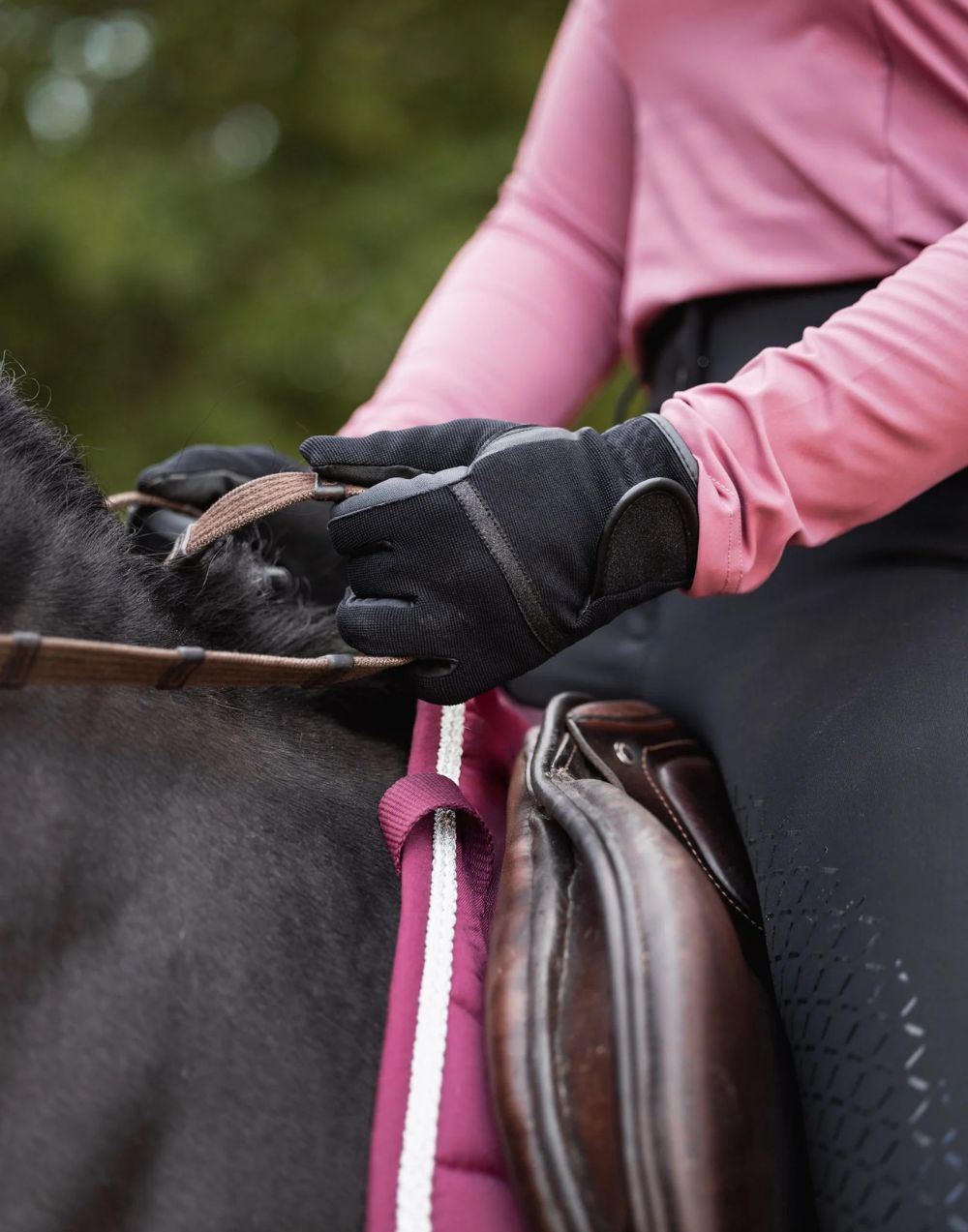 Horze Sandra Women's Winter Riding Gloves warm lining with glitter details